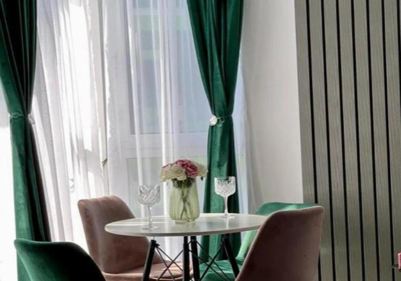 Nicolas By Alezzii Beach Apartament Studio Нэводари Экстерьер фото