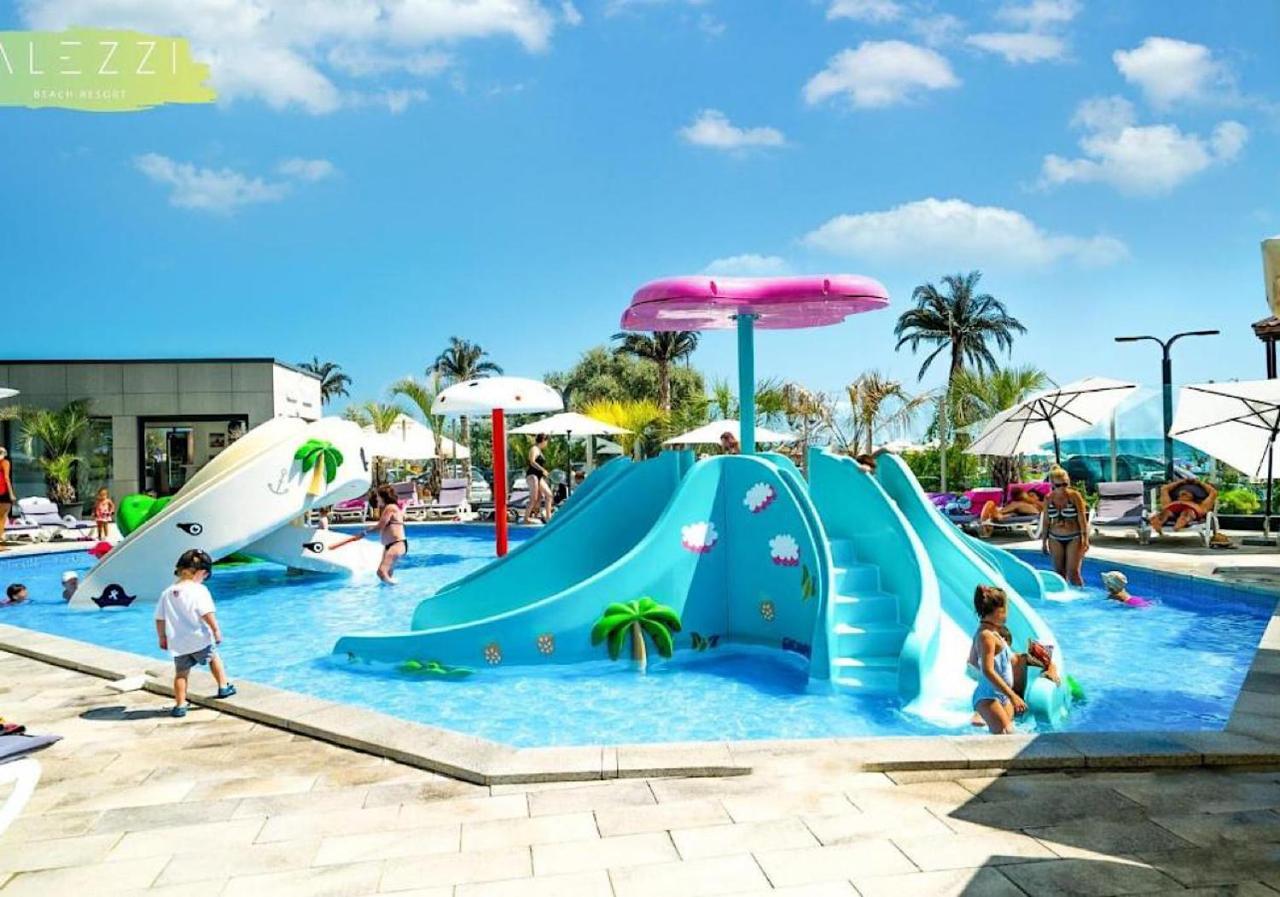 Nicolas By Alezzii Beach Apartament Studio Нэводари Экстерьер фото